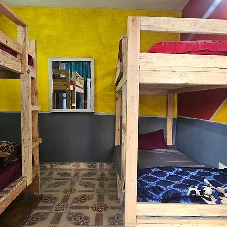 Shanti Cafe & Hostels Kasol Dış mekan fotoğraf