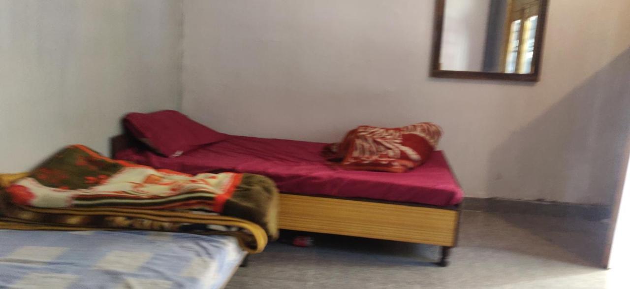 Shanti Cafe & Hostels Kasol Dış mekan fotoğraf