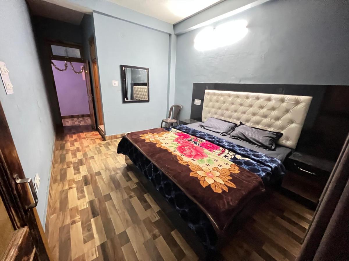 Shanti Cafe & Hostels Kasol Dış mekan fotoğraf