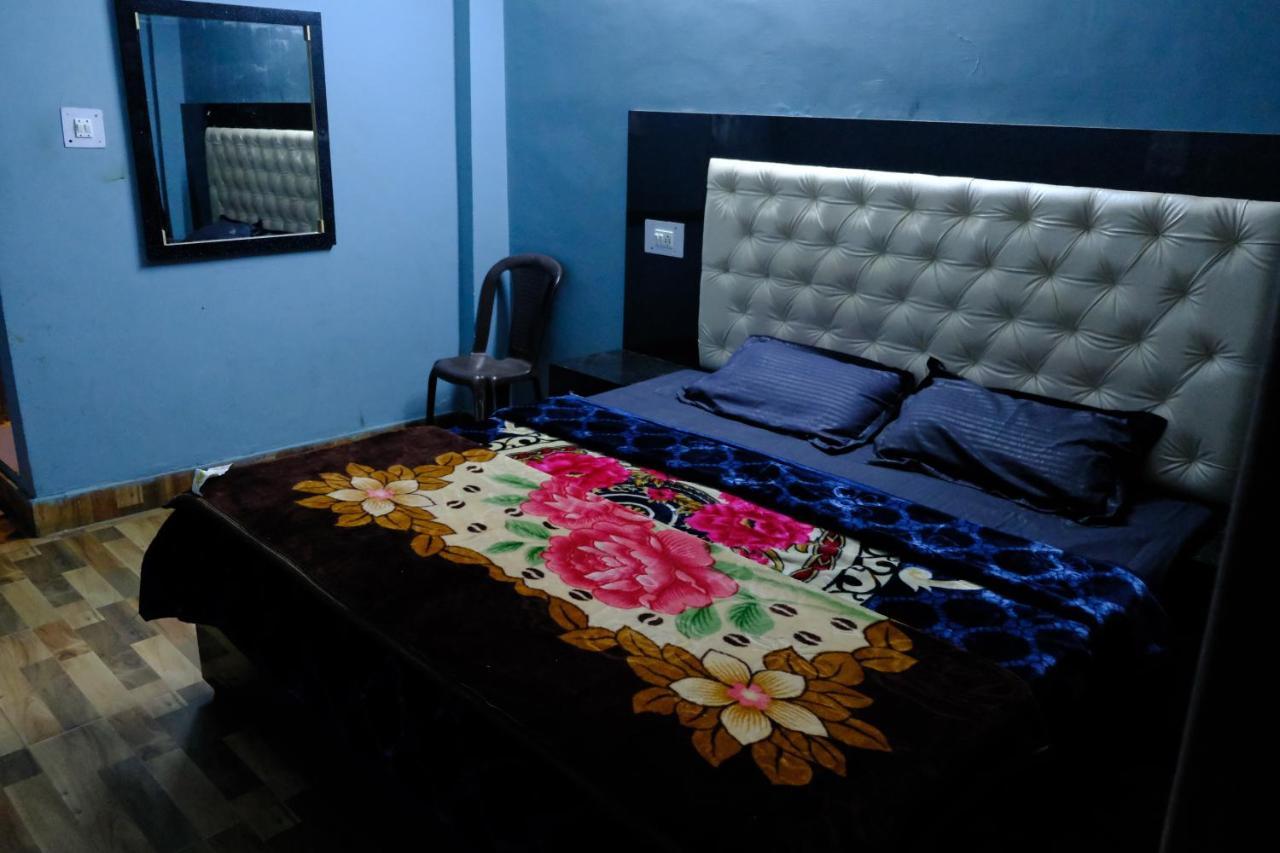 Shanti Cafe & Hostels Kasol Dış mekan fotoğraf