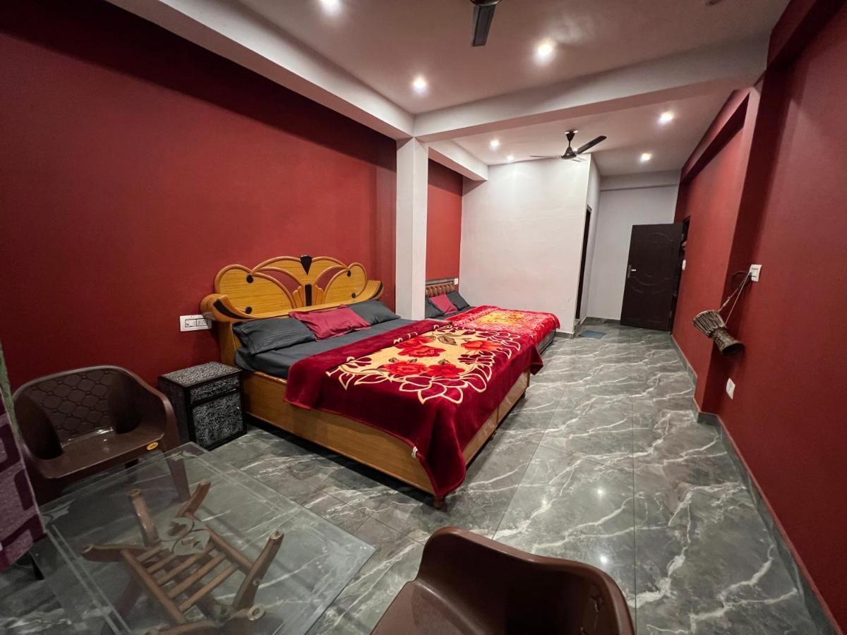Shanti Cafe & Hostels Kasol Dış mekan fotoğraf