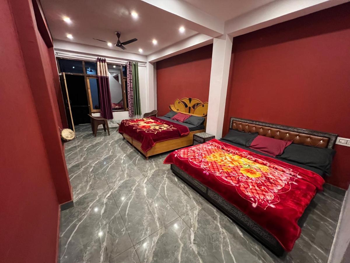 Shanti Cafe & Hostels Kasol Dış mekan fotoğraf