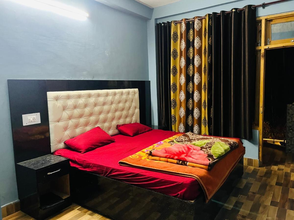 Shanti Cafe & Hostels Kasol Dış mekan fotoğraf