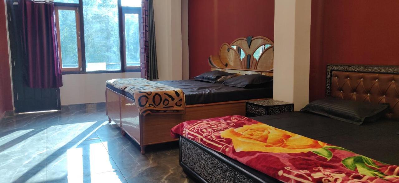 Shanti Cafe & Hostels Kasol Dış mekan fotoğraf
