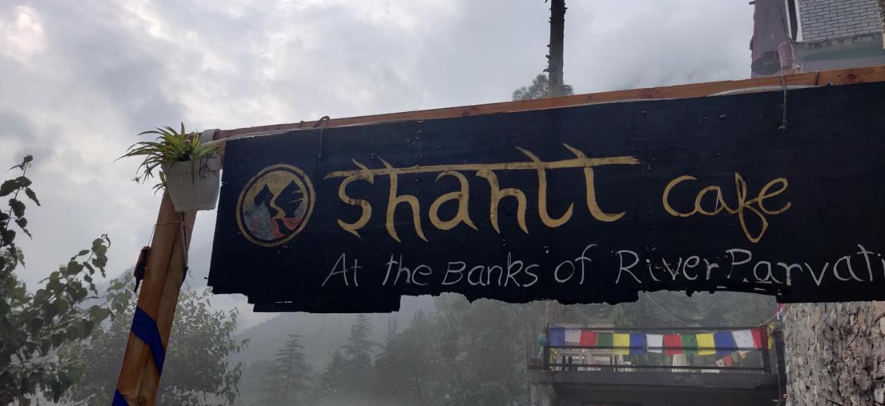 Shanti Cafe & Hostels Kasol Dış mekan fotoğraf