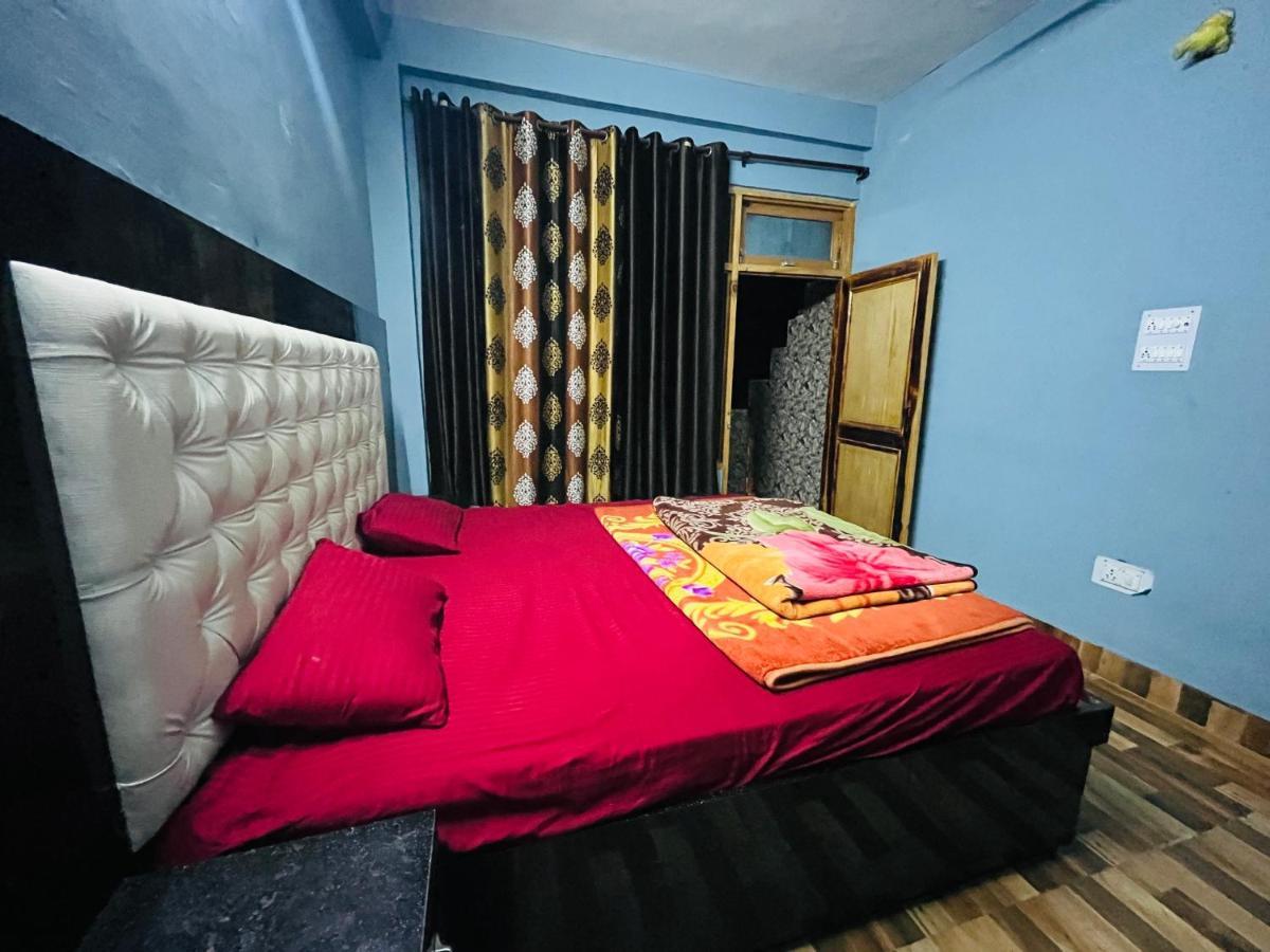 Shanti Cafe & Hostels Kasol Dış mekan fotoğraf